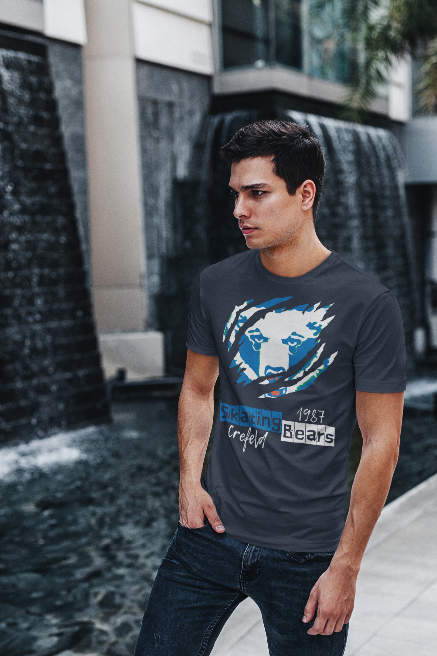 Unisex T-Shirt "SkatingBears"